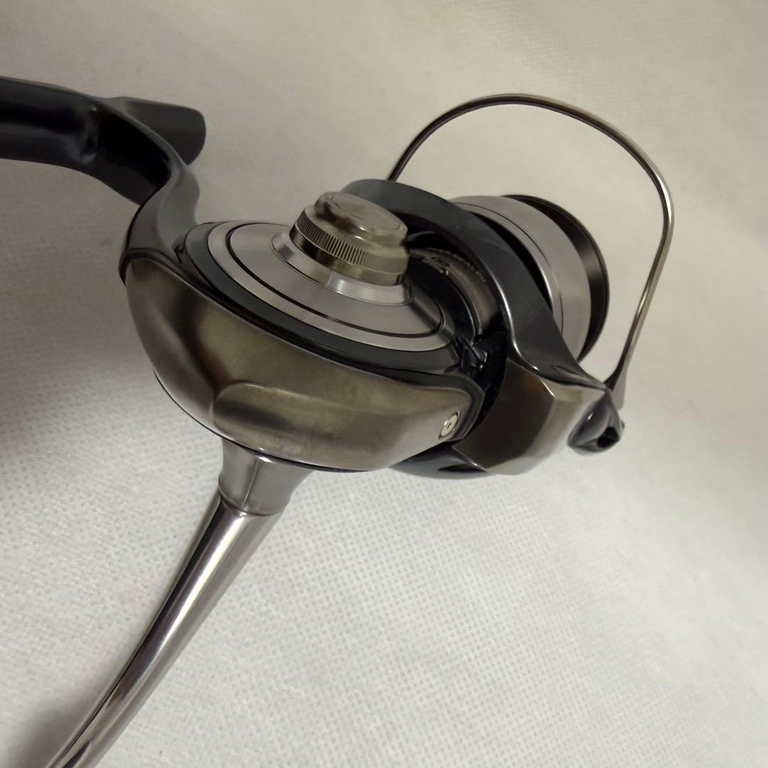 【美品】 ダイワ 24セルテート LT3000-XH