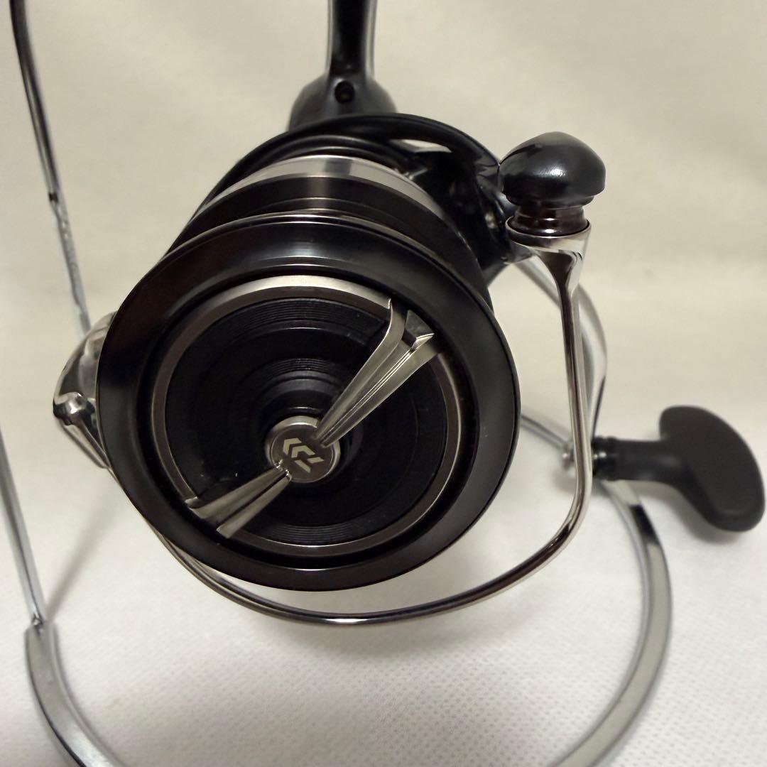 【美品】 ダイワ 24セルテート LT3000-XH