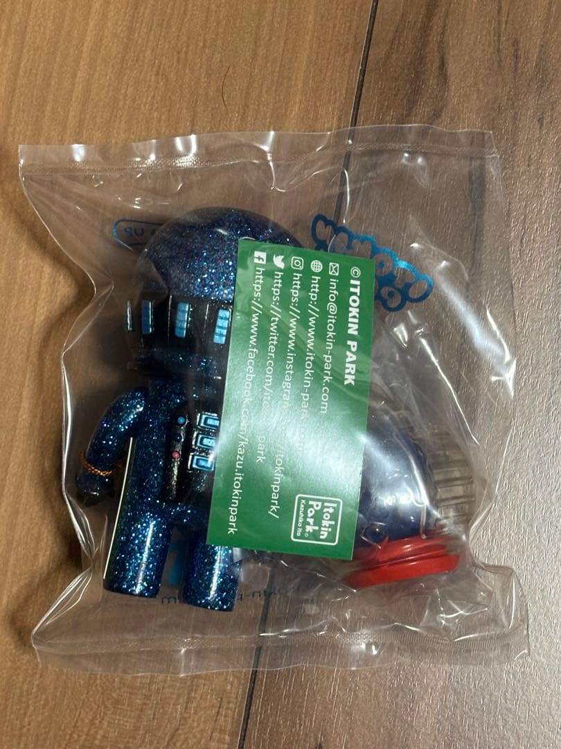 イトキンパーク ブルーラメ宇宙飛行士 新品未開封品　 A ITOKIN PARK