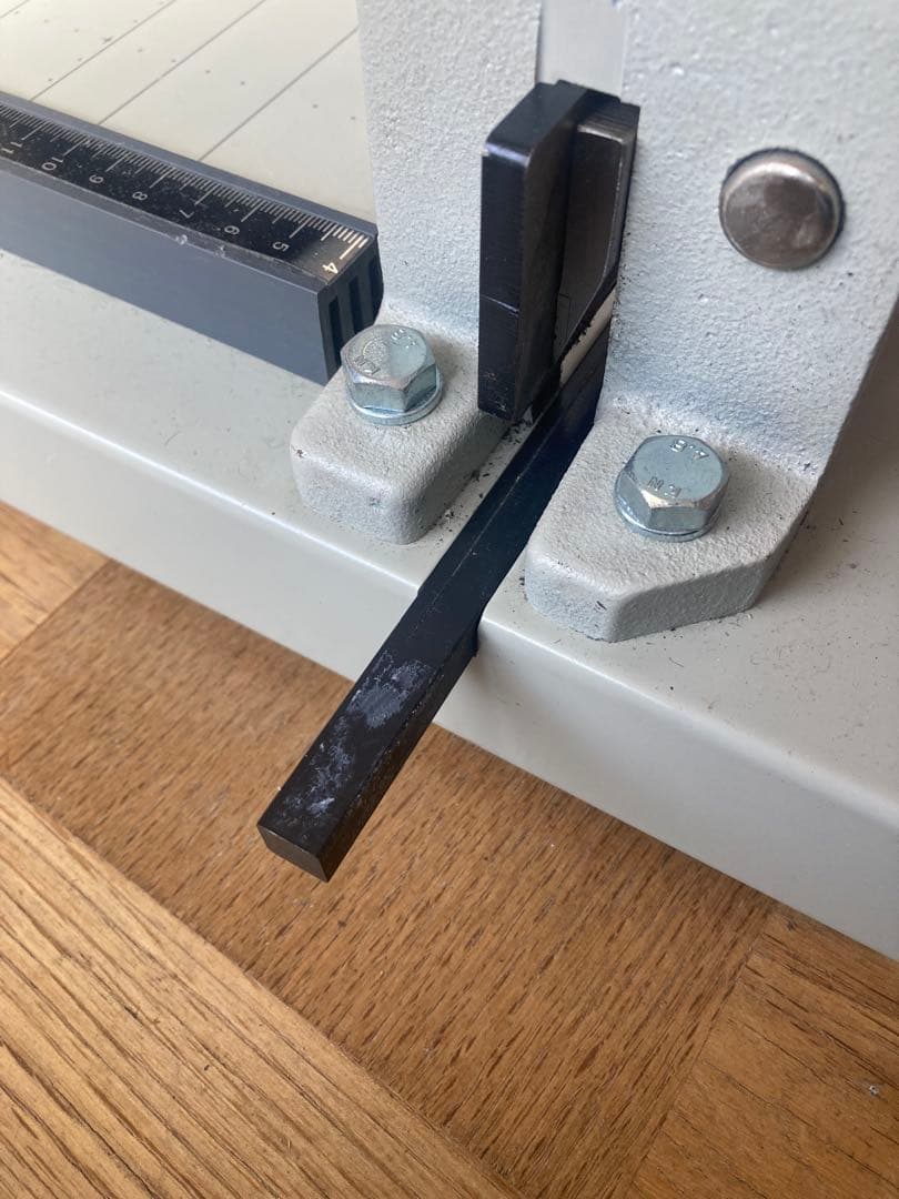 PLUS プラス PK-513L 自炊用 断裁機