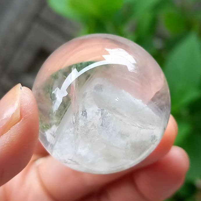 ファントムクォーツ★幻影水晶 丸玉★天然石★B