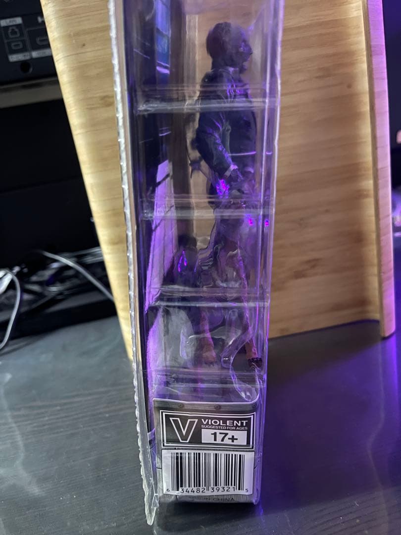 NECA バイオハザード ゾンビ 10thアニバーサリーアクションフィギュア