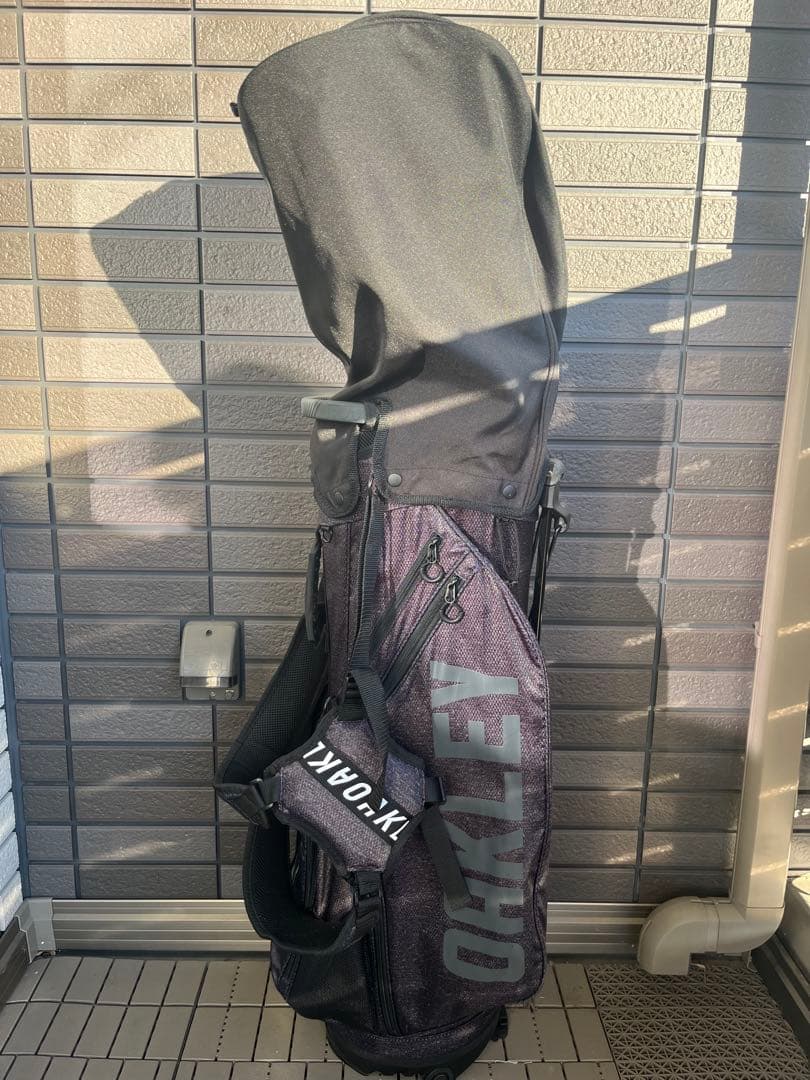OAKLEY キャディバッグ