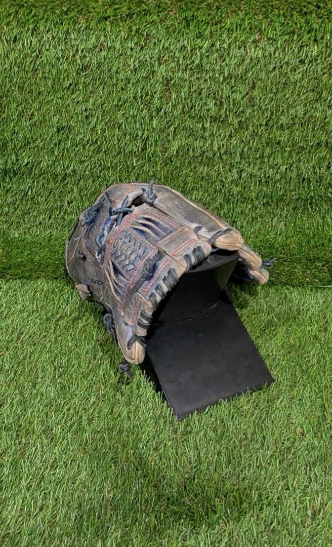 野球グラブ　グローブ　一般軟式大人用　投手用　ZETT 岩隈久志モデル