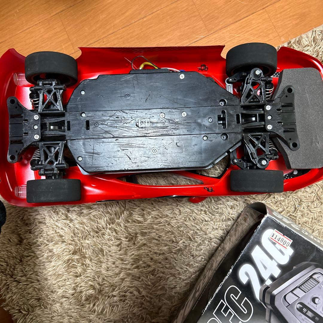 Ferrari RCカー Tamiya 240リモコン付き