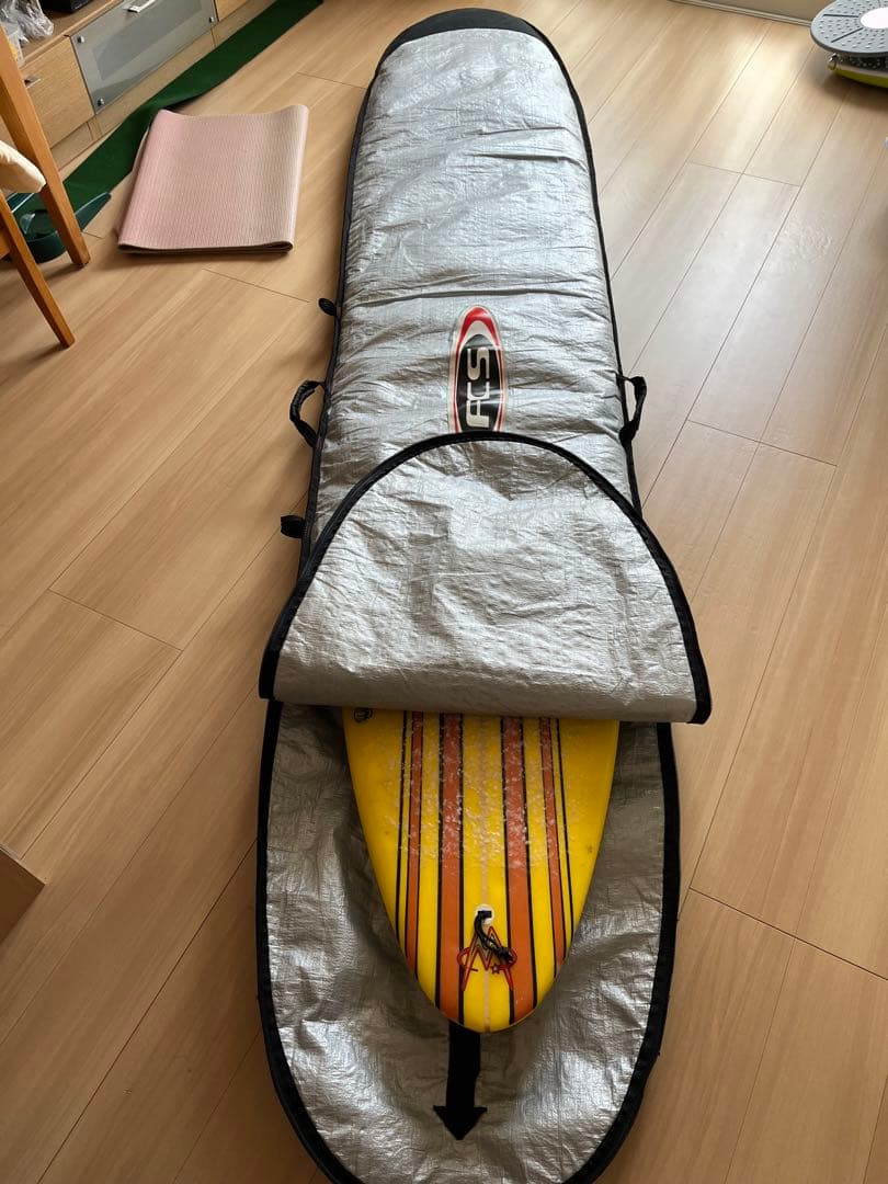 McTavish マクタビッシュ9f ハードケース付　サイドフィン　ロングボード