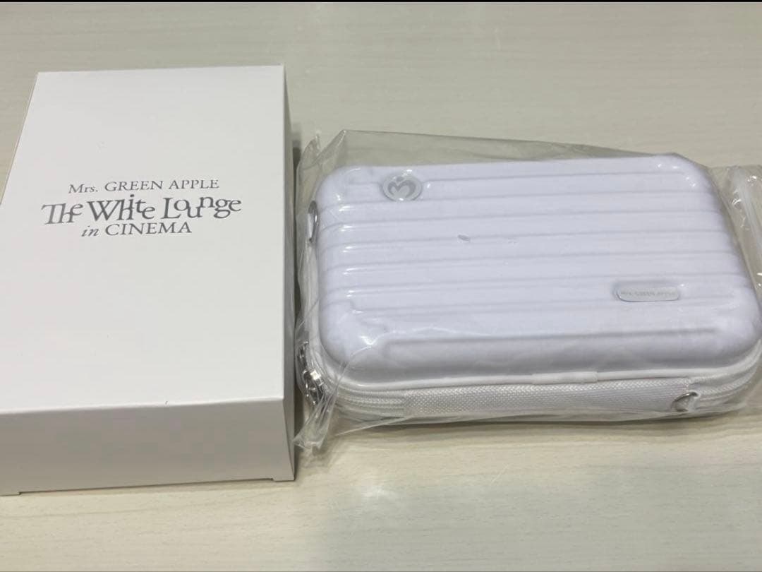 The White Lounge グッズBOX・10購入特典タンブラー等