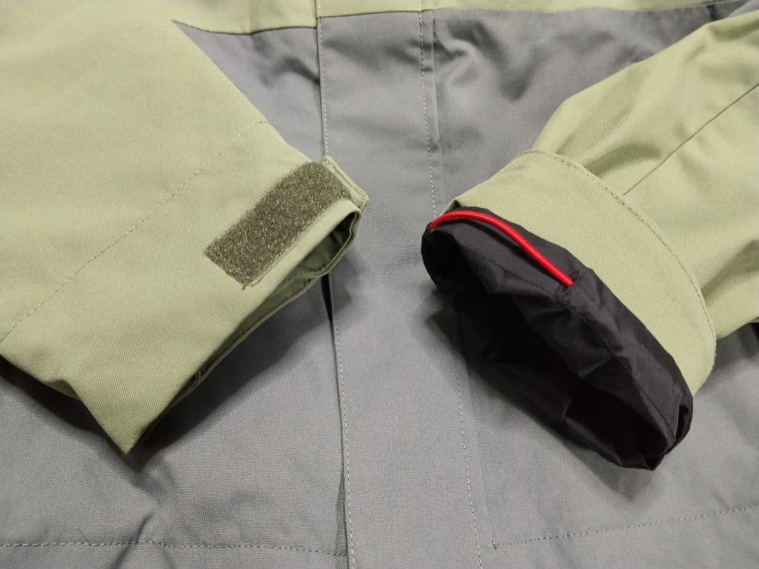 新品 ボンファイア スノーボードウェア 上下セット BONFIRE XS