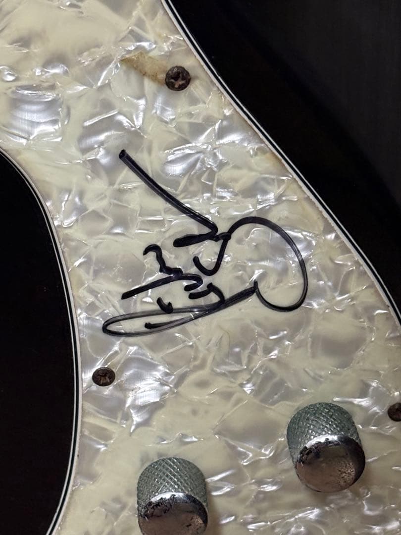 A*y様 ESP LTD SA-2リッチーサンボラモデル直筆サイン入ギターbon