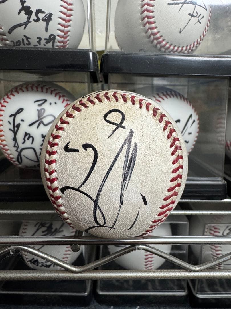 広島東洋カープ 前田智徳 直筆サインボール 実使用NPB試合球！名球会