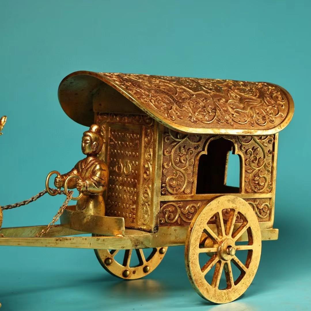 中国古美術・旧蔵鏨刻鎏金の馬車・純銅製・高浮彫り・置物・文房具・風水開運・純手作