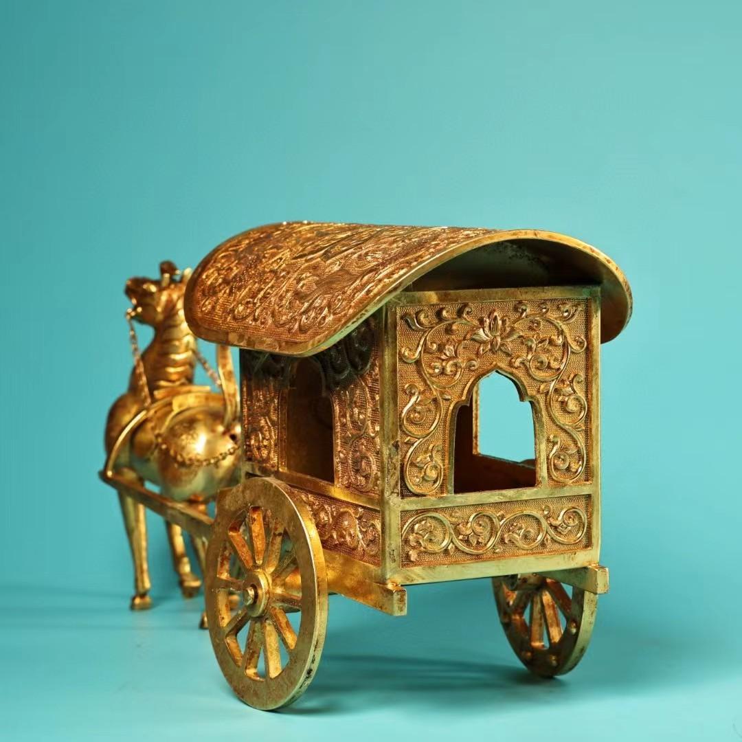 中国古美術・旧蔵鏨刻鎏金の馬車・純銅製・高浮彫り・置物・文房具・風水開運・純手作