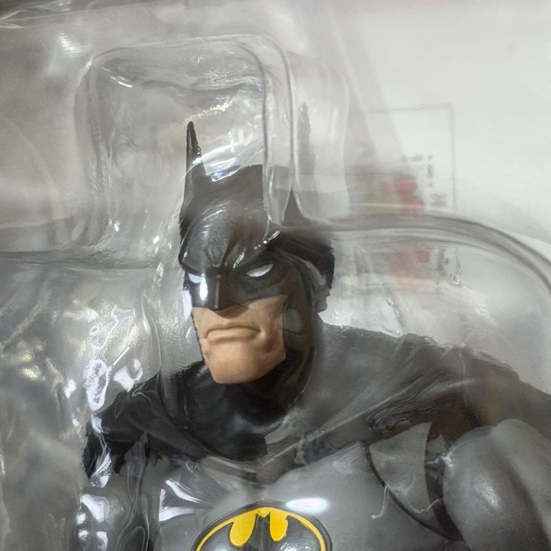 MAFEX マフェックス KNIGHT CRUSADER BATMAN 限定版