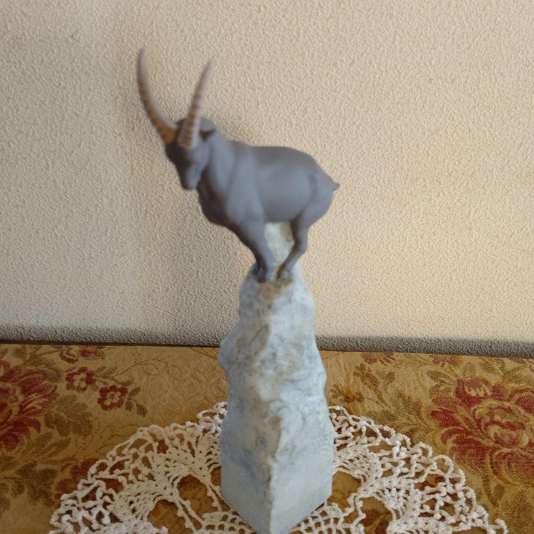 スペインLLADRO社製　ヤギ 0Y50U