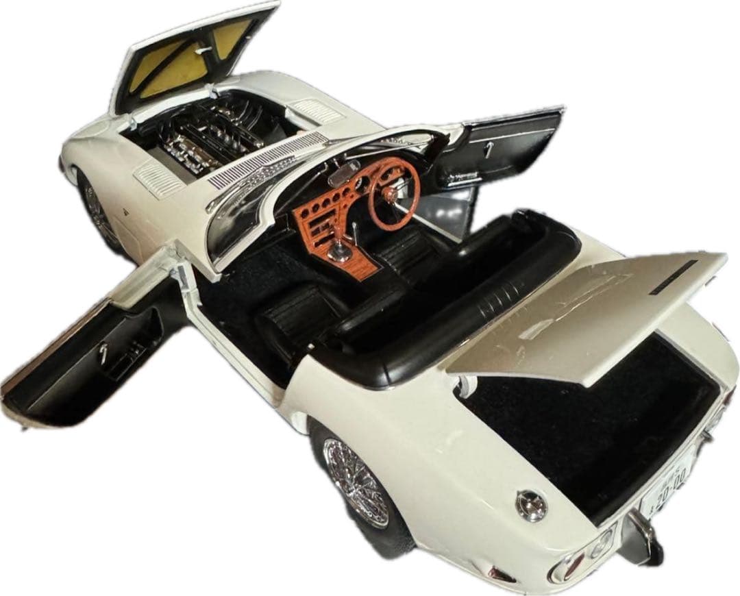 1/18 トヨタ 2000GT 007 絶版　箱あり　オートアート製