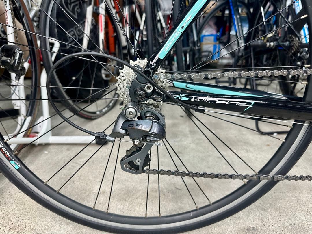 ビアンキ VIANIRONE7基本分解発送送料無料！完成車配送もご相談ください！