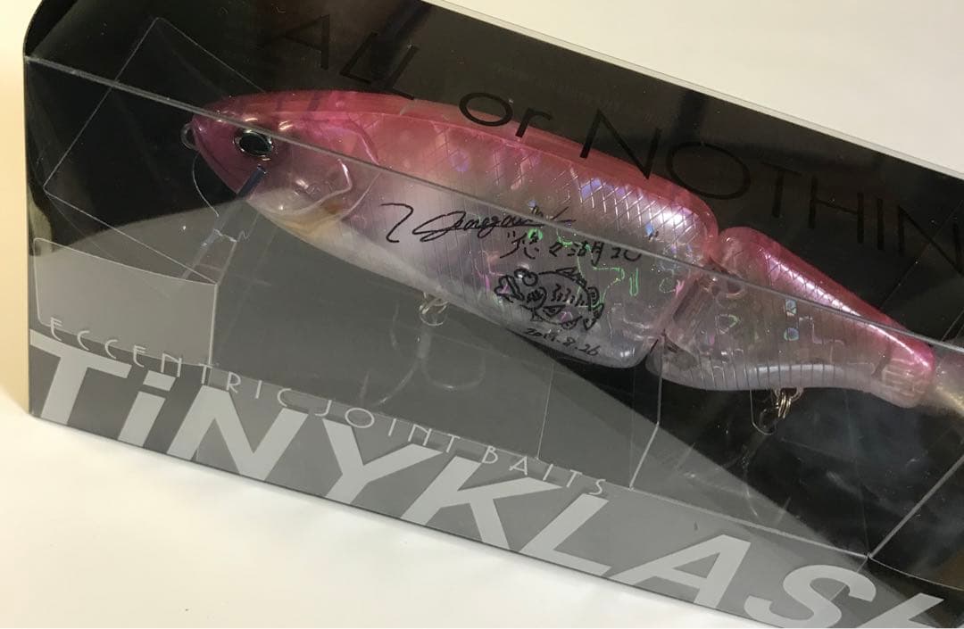 新品未使用❕タイニークラッシュ 長谷川ピンク サイン入り