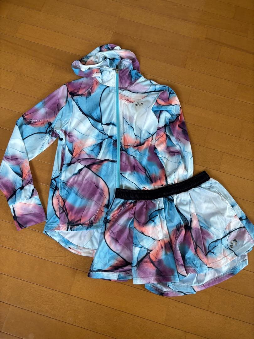 YONEX'24年 FEEL SERIES ●ショートパンツ とUVパーカー、L