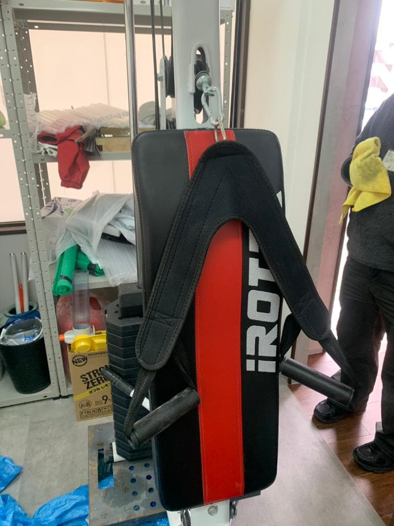 【コンテナ保管】【福岡市限定】ウエイトトレーニングマシン IROTEC