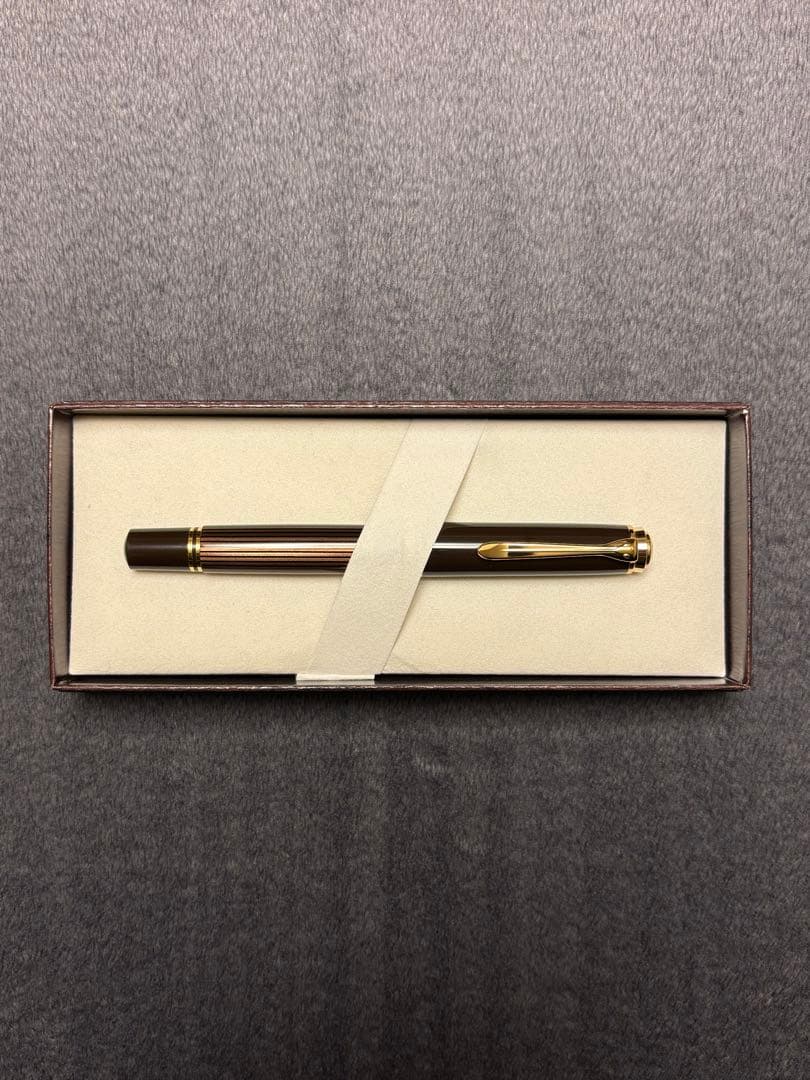 ペリカン スーべレーン m800 EF ブラウンブラック