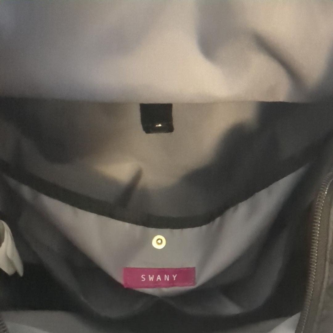 スワニー 4輪キャスター 機内持ち込み エンブレモD-608 グレー 極美品