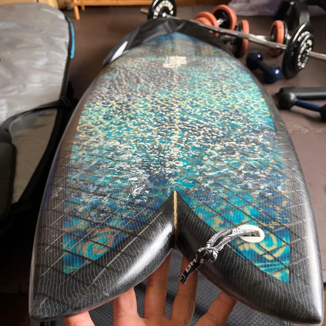 サーフボード　DHD ミニツイン　5.7