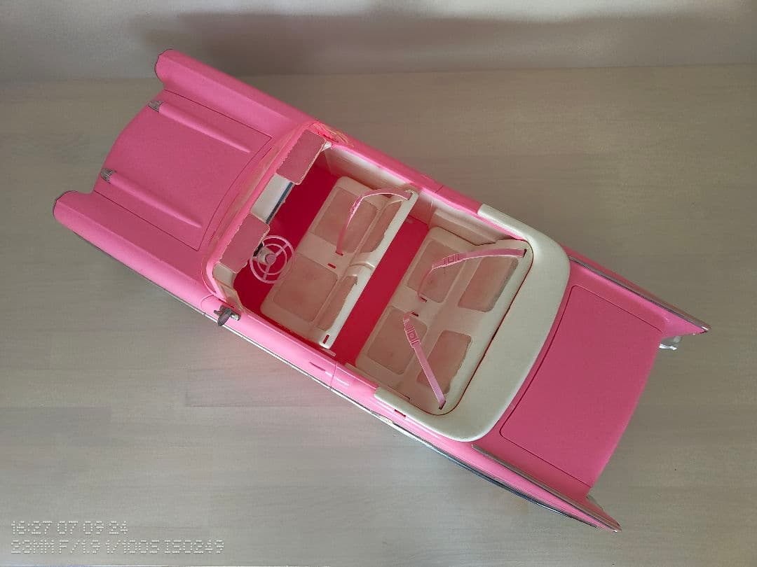 マテル　バービー　ベルエア　箱付き　ピンク色