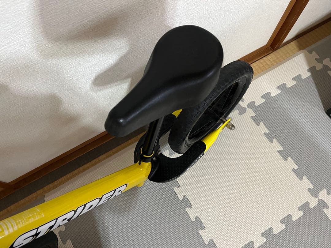 STRIDER バランスバイク 12インチ イエロー