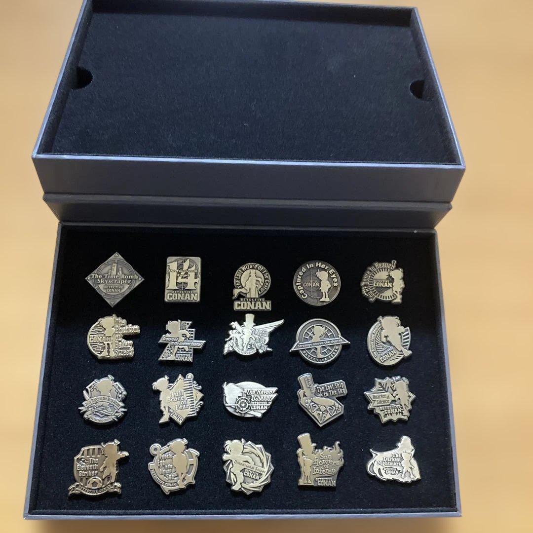 名探偵コナン20周年記念 歴代映画Blu-rayBOX受注生産限定特典ピンバッジ