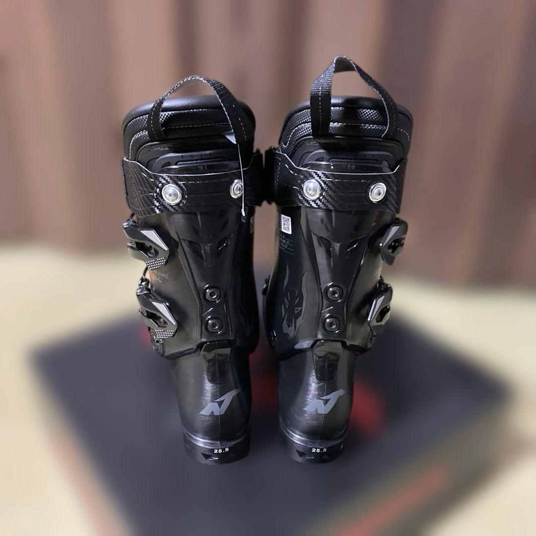 23/24 新品NORDICAドーベルマン5M LC 25.5cm