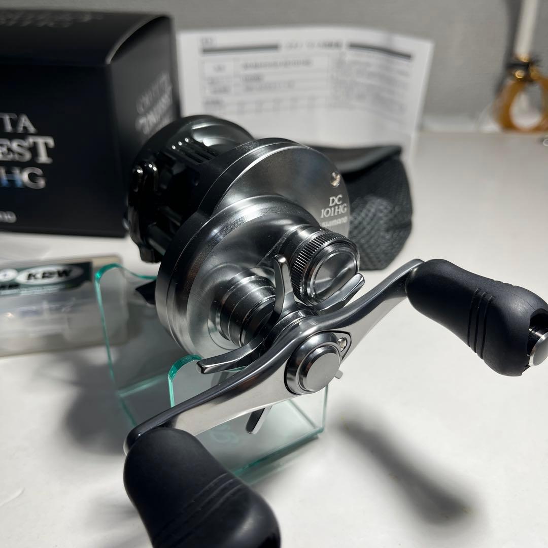 toto　　シマノ　カルカッタコンクエストDC101HG 美品