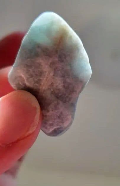 糸魚川青翡翠　入りコン沢　宝石質　16g