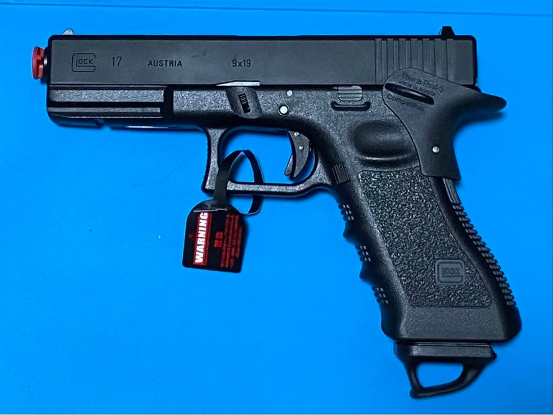 ホルスター付き★美品 東京マルイ グロック17 GBB★新品マガジンバンパー他付