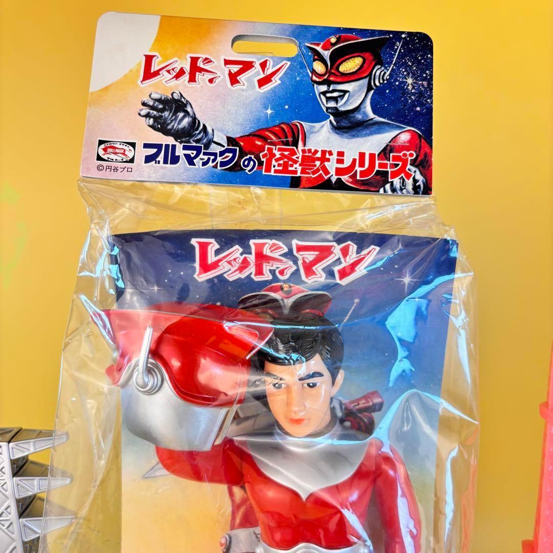 ブルマァク レッドマン面脱着可 二期版(レッド剣付き) 300mm