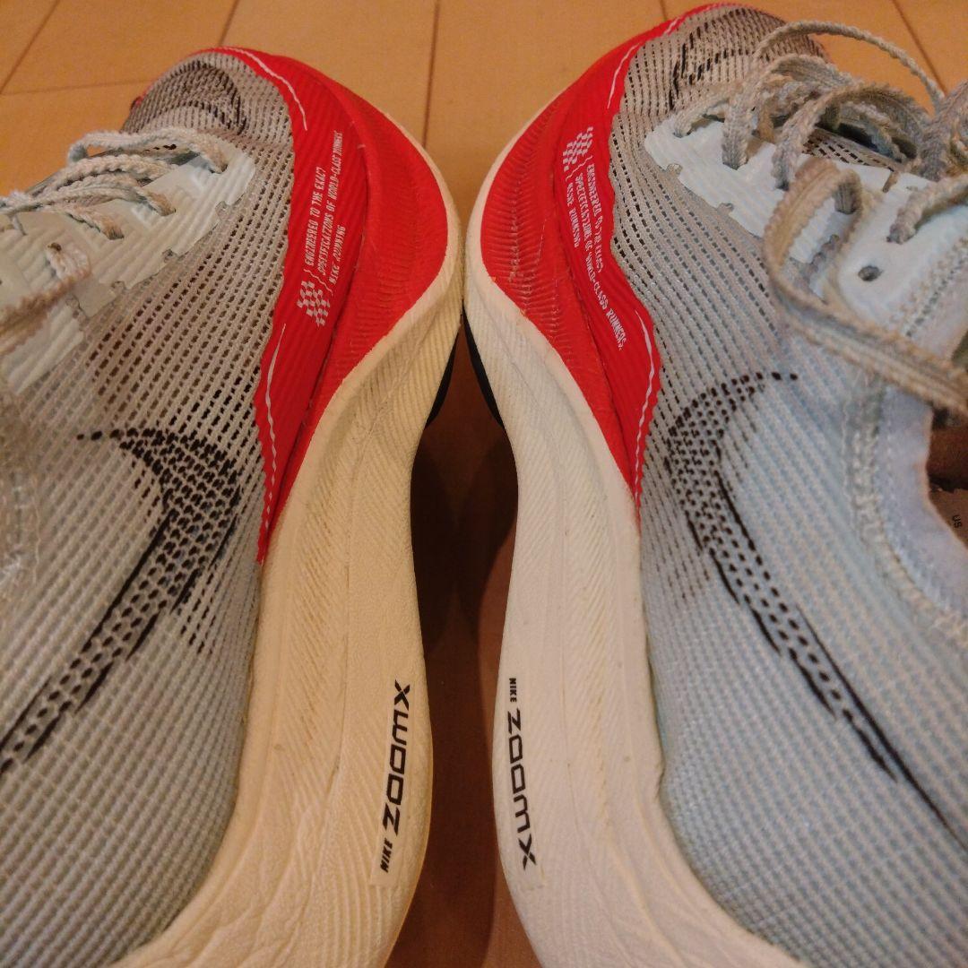 No.563 超美品　ヴェイパーフライNEXT%2 26㎝