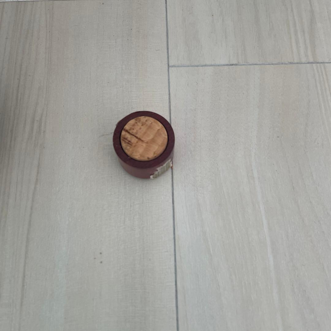 有田焼　色絵栗兎文瓶