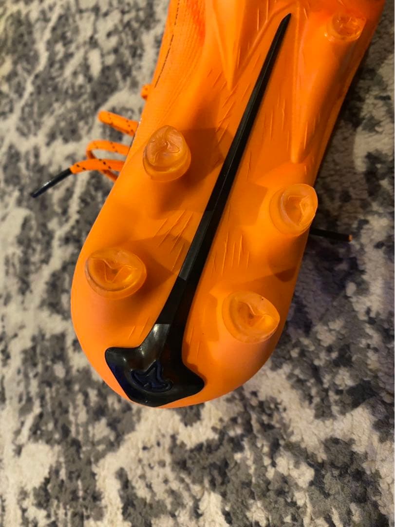 プーマ ウルトラ6 アルティメット HG/AG 26.5cm