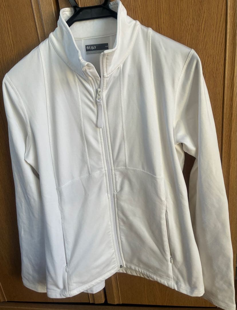 Lija ホワイト ジップアップジャケット Lサイズ