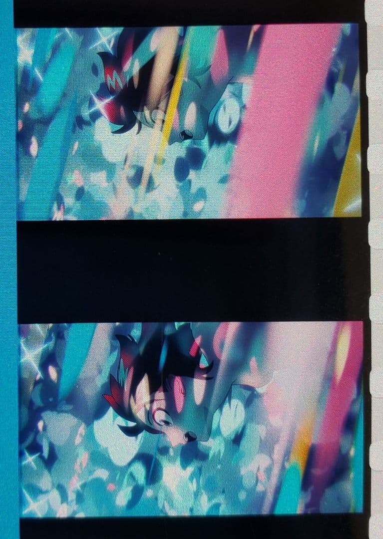 機動戦士ガンダムジークアクス　フィルム　キャラ　マチュ　キラキラ　裸風