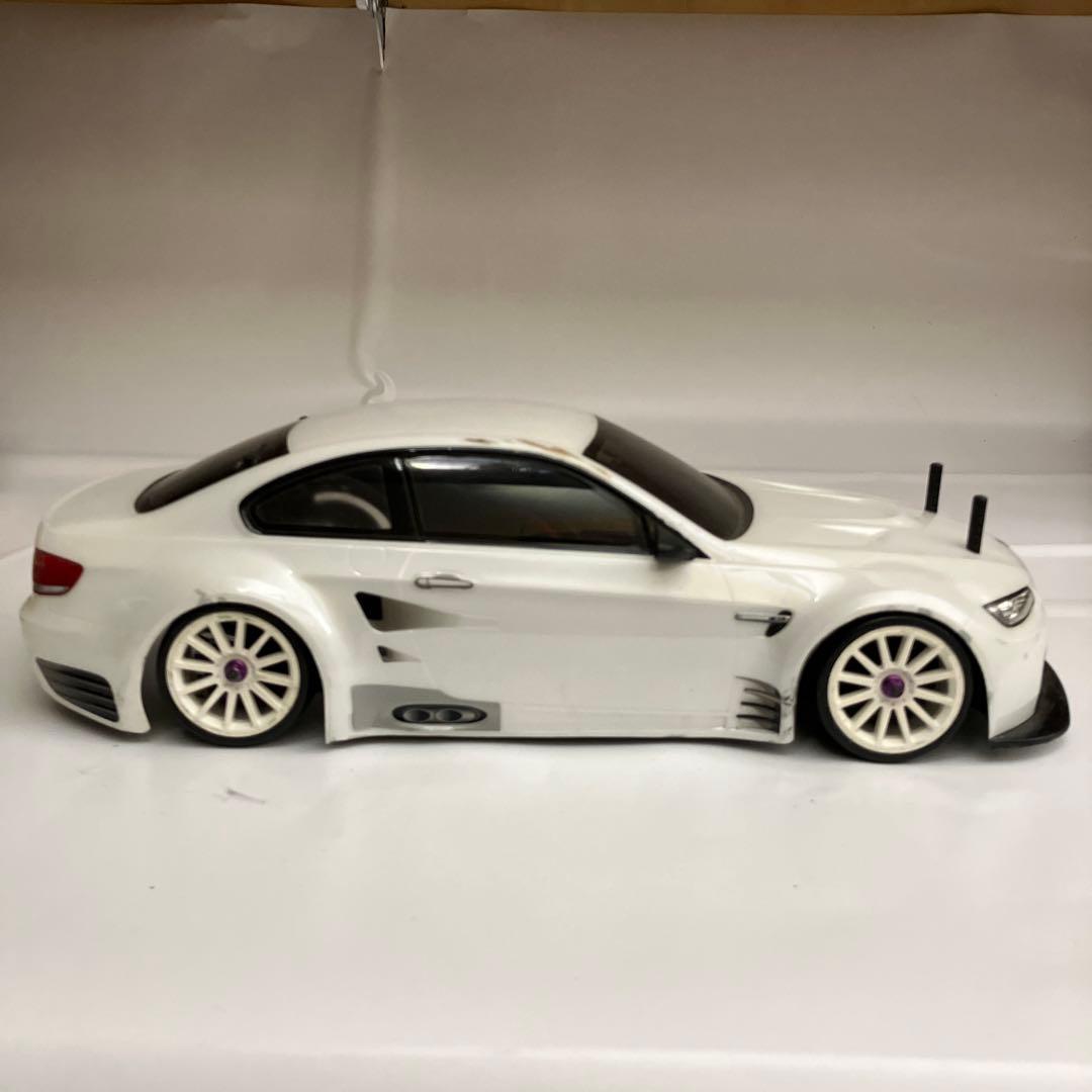 HPI pro4シャーシ・ M3ボディ付き