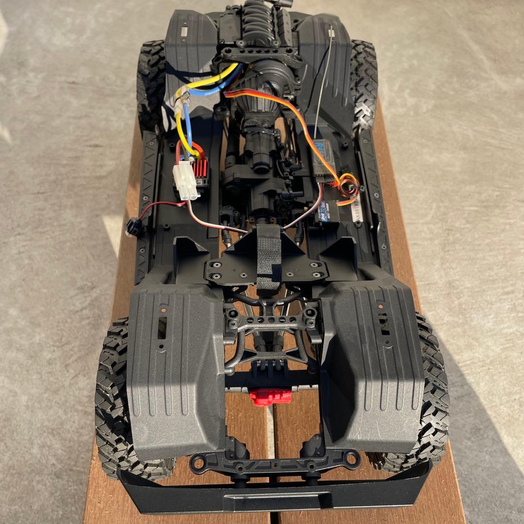 ごんごんAXIAL scx10 III jeep JL 1/10 中古