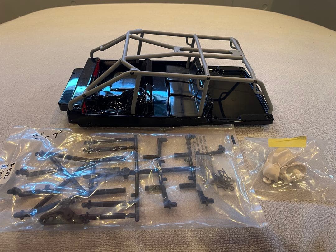 ごんごんAXIAL scx10 III jeep JL 1/10 中古