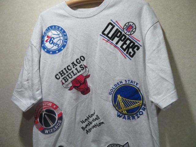 NBAチームロゴ ランダムワッペンTシャツ別注