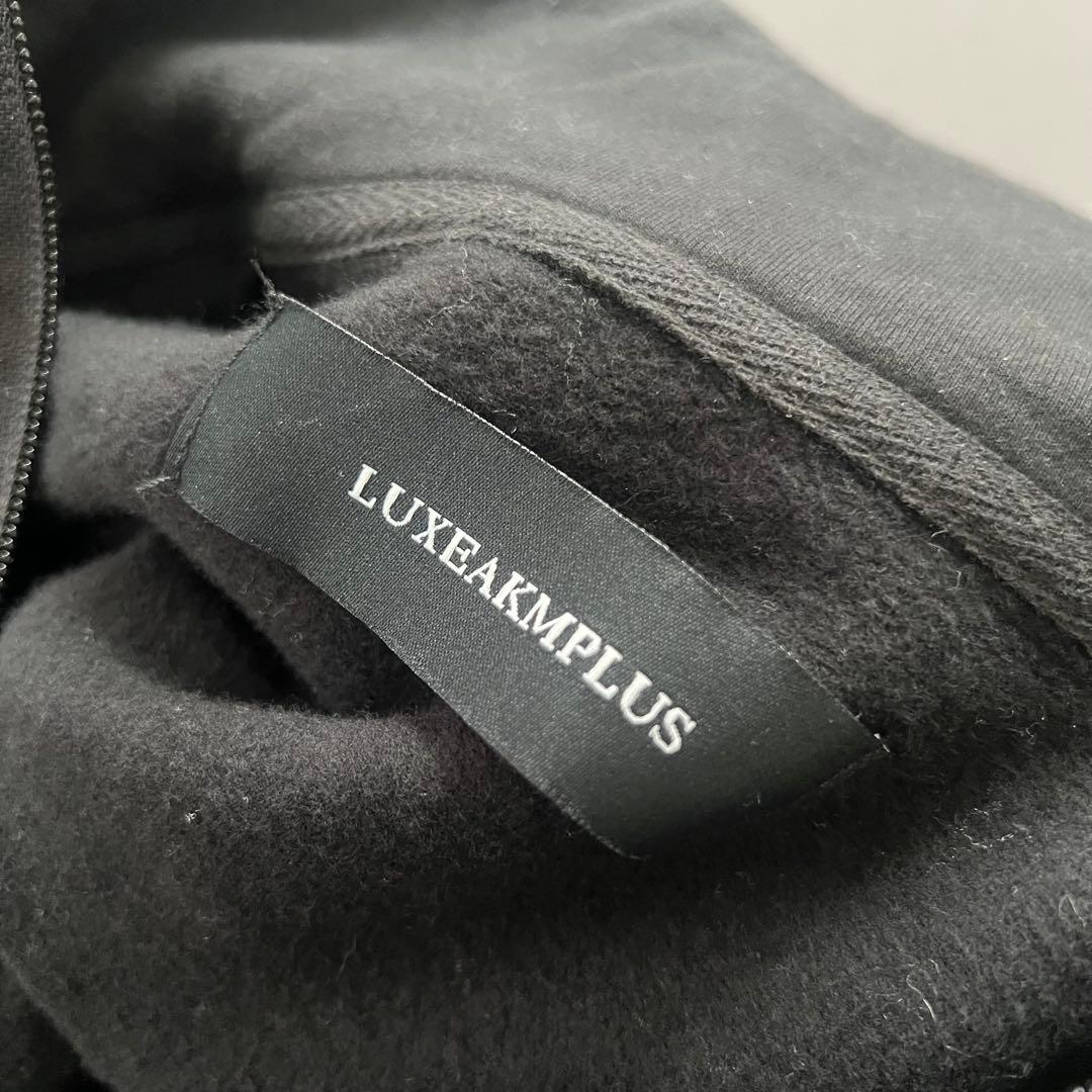 LUXEAKMPLUS リュクスエイケイエムプラス　セットアップ　中綿　ダウン