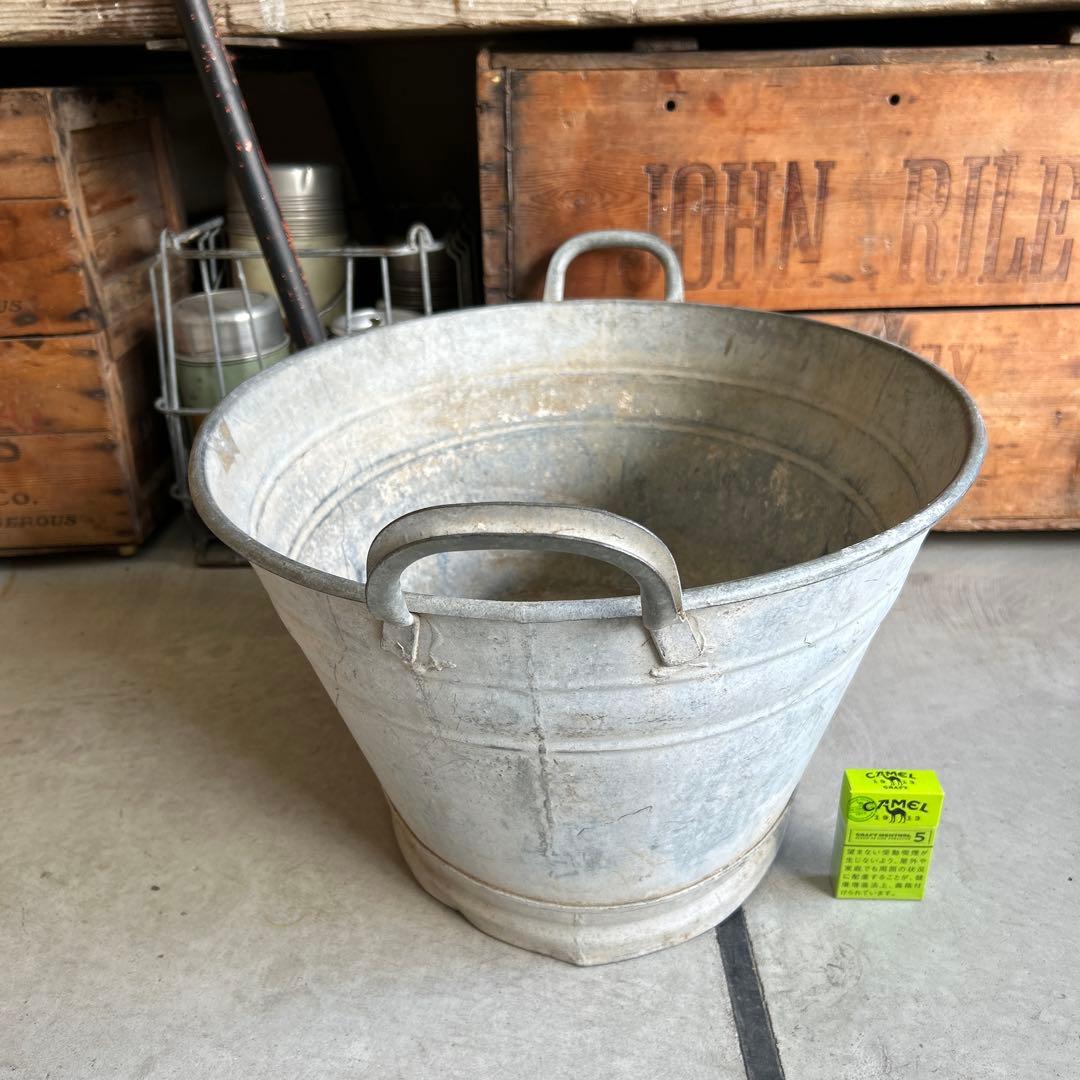 特大 ヴィンテージ 鉄製 タライ メタル バケツ 蚤の市 ジャンクガーデン