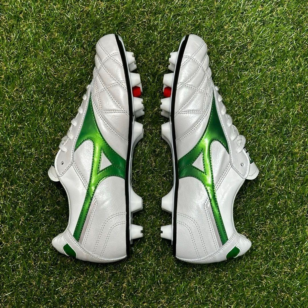 ミズノ　モレリア2ジャパン　ペイントカスタムモデル　26.0㌢