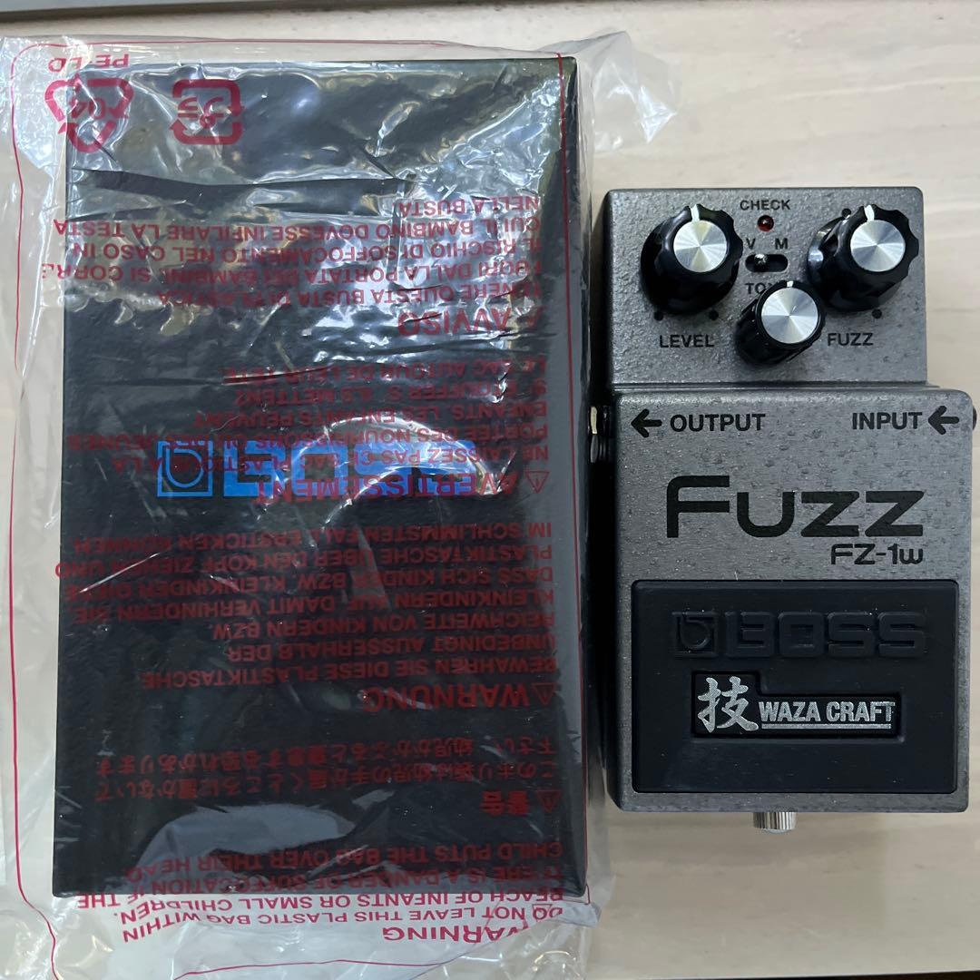 新品同様BOSS FZ-1W ファズエフェクター