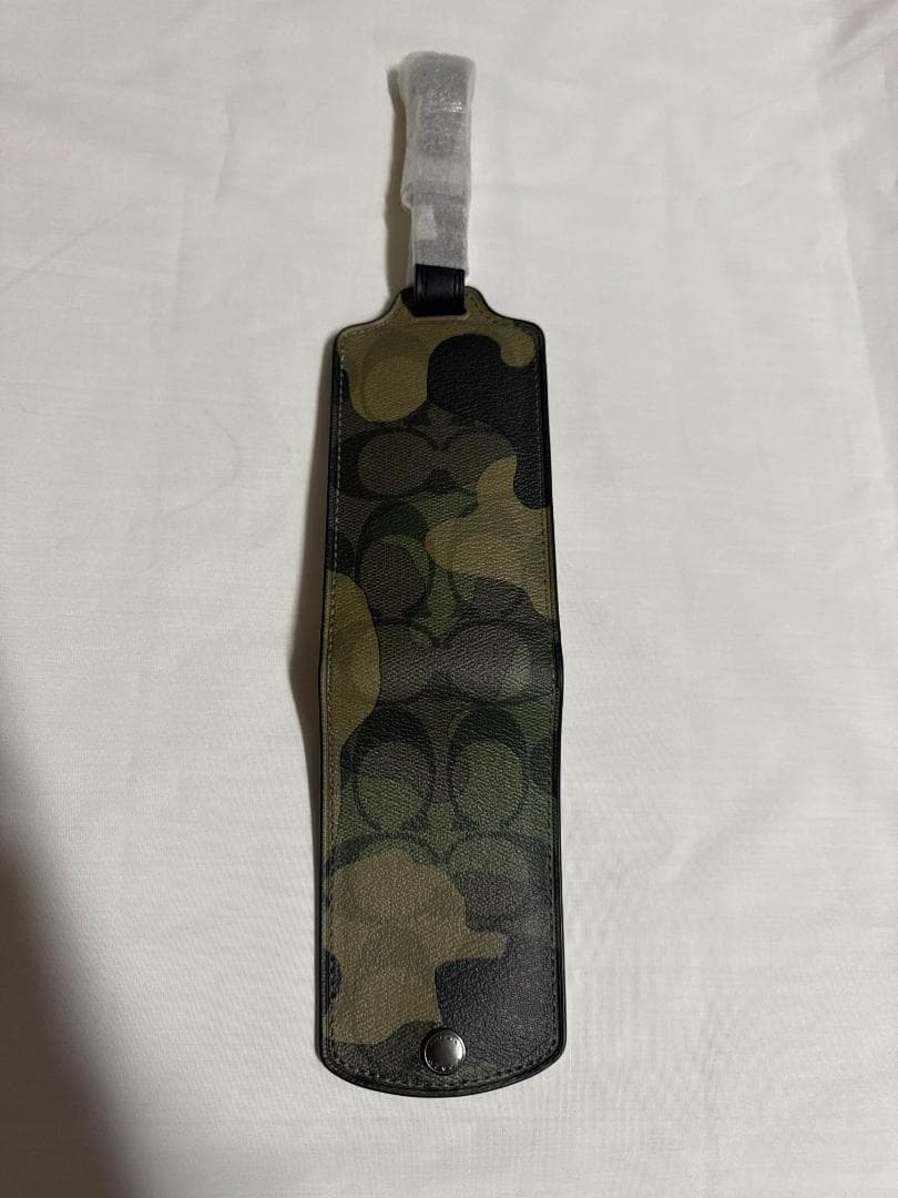 COACH ネームタグ シグネチャー ラゲッジタグ グリーンマルチ