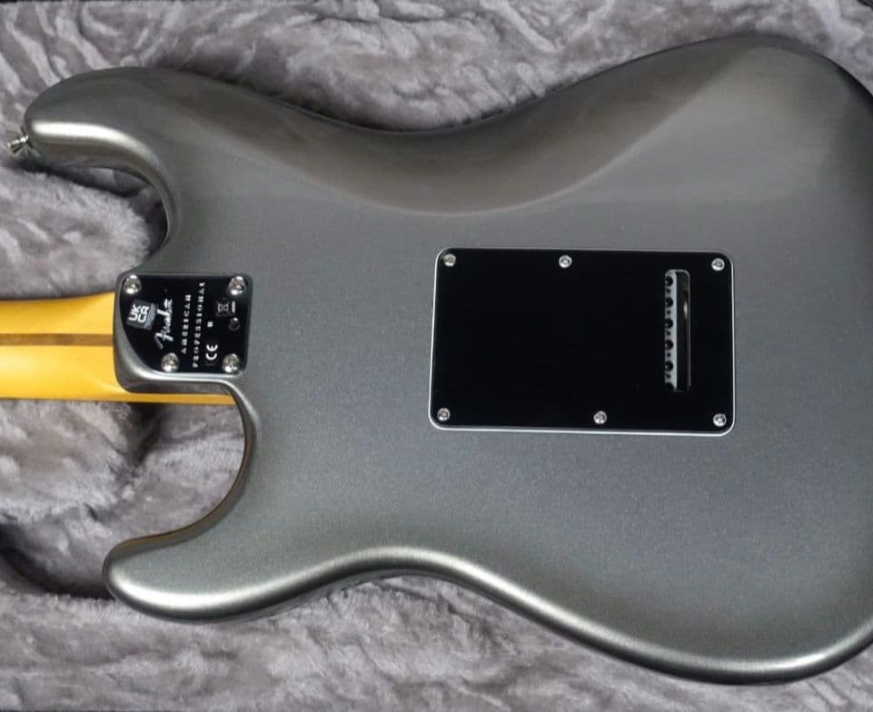 Fender AmericanProfessionalStratocaster®