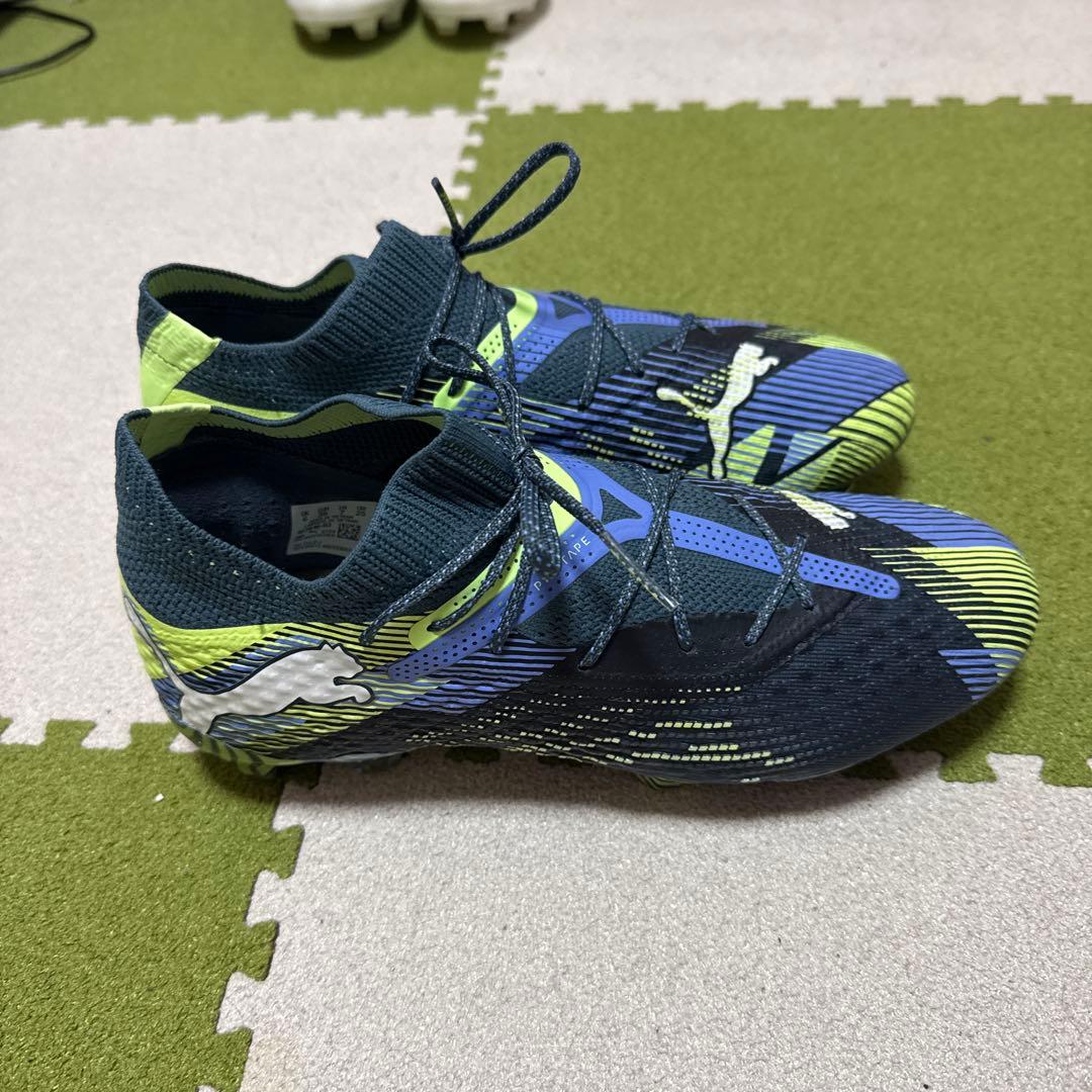 PUMA フューチャー7 アルティメット FG/AG 25cm